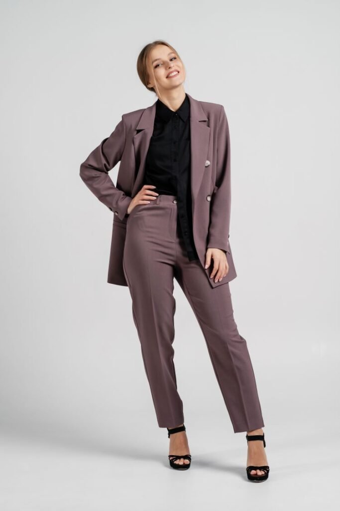young-beautiful-girl-posing-business-suit-employee-business-concept (1)