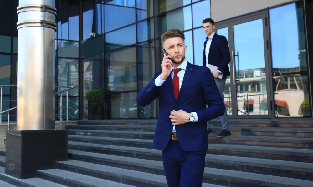 Navy bespoke business suit for London banking professionals